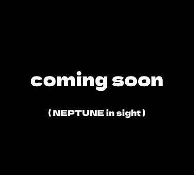 "Laced" Crew neck (BLACK)